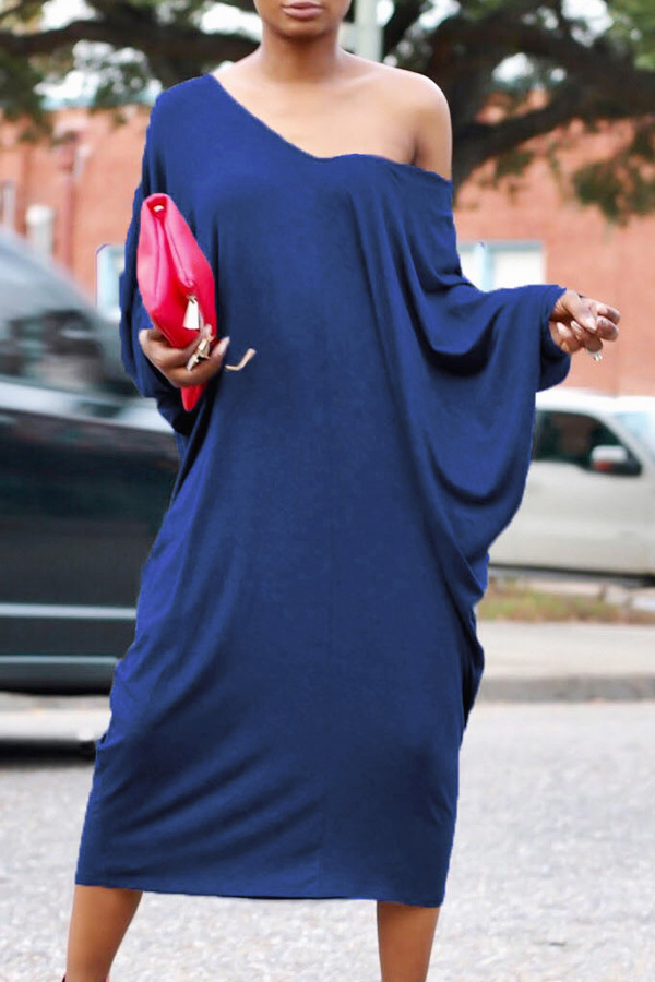  Casual V Neck Hollow-out Blue Polyester Mid Calf Dress