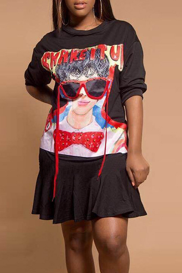  Leisure Round Neck Printed Black Polyester Knee Length Dress