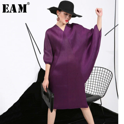 [EAM] 2019 Spring  Trendy New Crimp Bat Sleeve Design Big Size Loose Large Size Solid Color Dress Women Fashion FU11191