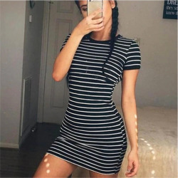 ZSIIBO Round Neck Kylie Jenner Striped Short-sleeved Dress Black And White Striped Dresses Casual Elegant Sheath Slim Dress