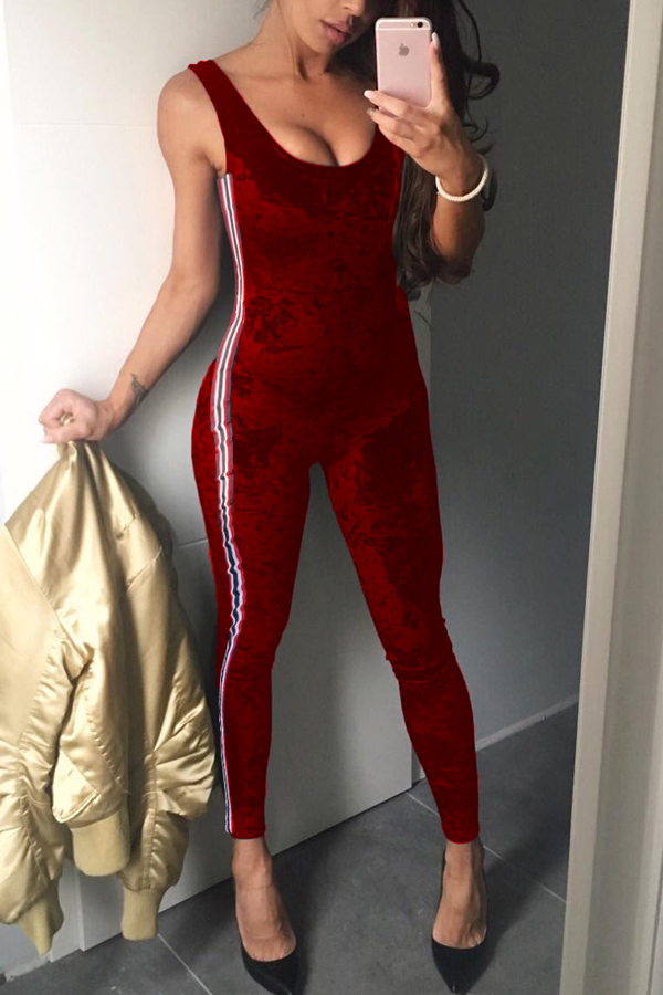  Leisure U-shaped Neck Patchwork Wine Red Velvet One-piece Jumpsuits