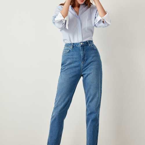 Trendyol Blue High Waist  Mom  Jeans Casual Straight-led Denim TCLSS19LR0047