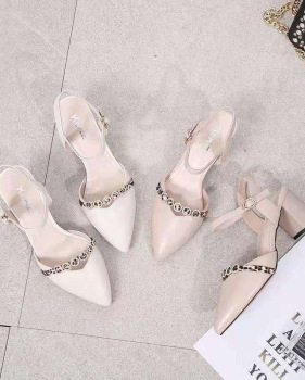 Fashionable new style of women's casual shoes with pointed toes and elegant medium heel sandals #95020