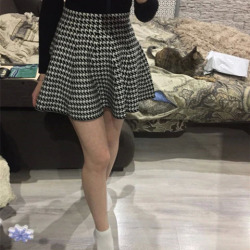 2019 new Women's Korean Version Pleated Skirt  Umbrella Skirt High Waist Bottom Knitted Skirt Autumn A-line Skirt