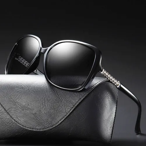 Ladies Sunglasses Uv400 Eyewear Polarized Luxury Brand Women Shades Vintage Glasses Driving Retro Oversized Fashion Female Black