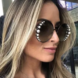 COOLSIR Brand Sunglasses Women Luxury Pearl Sunglasses Vintage Round Sun Glasses Shades for Women Gold Metal Oculos UV400