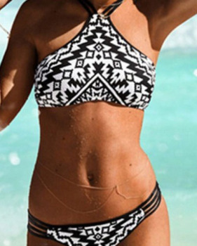 Sexy Halter Neck Digital Printing Black Two-piece Swimwear Sexy Halter Neck Digital Printing Black Two-piece Swimwear