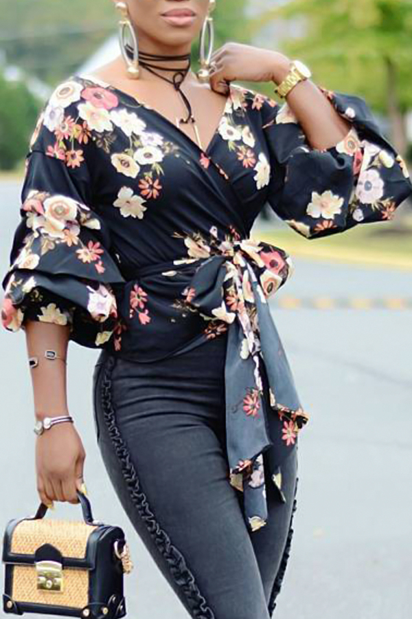  Euramerican V Neck Bandage Printed Polyester Shirts