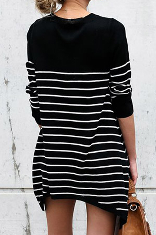  Leisure Round Neck Striped Black Blending T-shirt