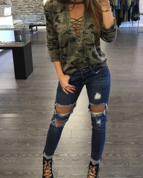 Stylish Round Neck Long Sleeves Lace-up Hollow-out Army Green Polyester T-shirt