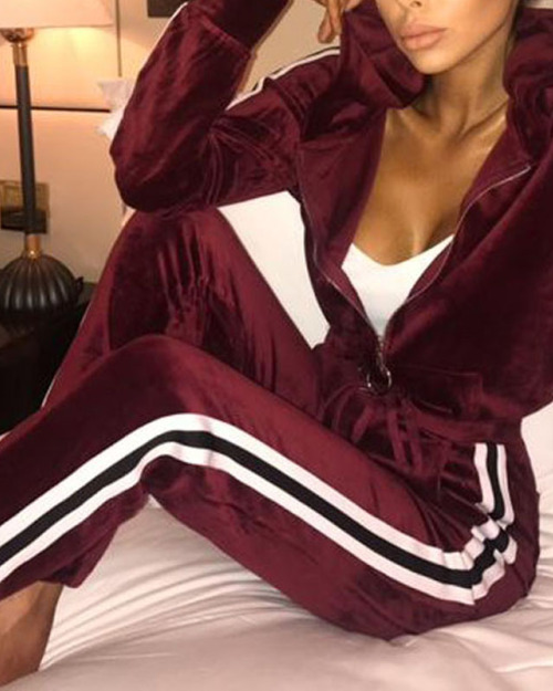 Euramerican Long Sleeves Patchwork Wine Red Velvet Two-piece Pants Set Euramerican Long Sleeves Patchwork Wine Red Velvet Two-piece Pants Set