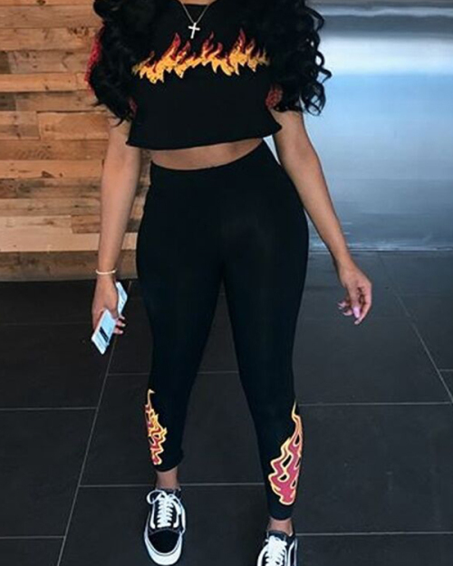 Euramerican Round Neck Printed Black Polyester Two-piece Pants Set Euramerican Round Neck Printed Black Polyester Two-piece Pants Set