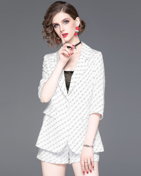 European and American women's 2019 summer new shirt + shorts two-piece suit #94992 European and American women's 2019 summer new shirt + shorts two-piece suit #94992